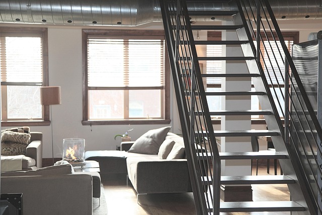 Interiør av et moderne leilighetsstudio